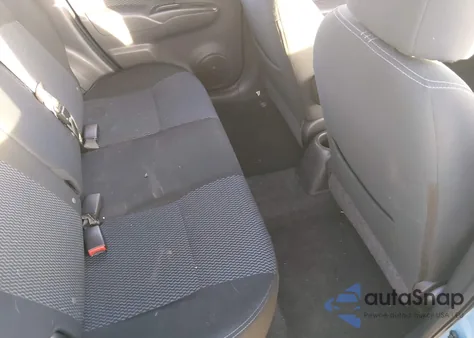 2015 Nissan Versa Note S (Sr)/S Plus/Sl/Sr/Sv z USA, uszkodzony, nr VIN 3N1CE2CP5FL370023